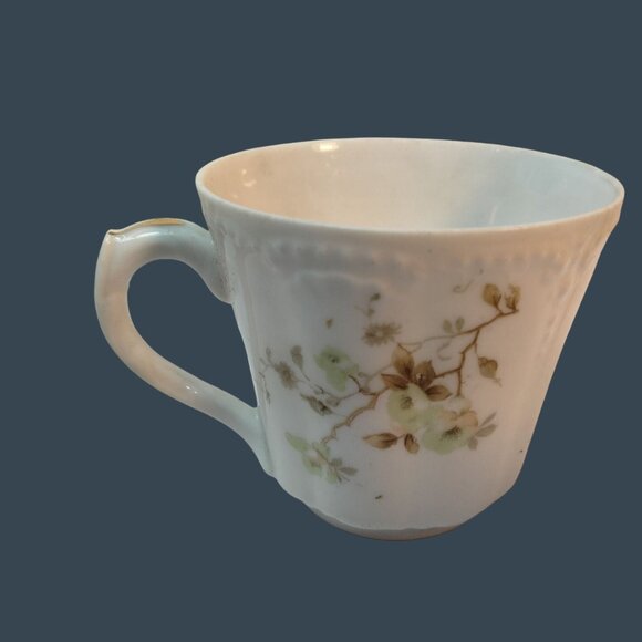Antique Bassett Floral Porcelain Teacup Demitasse Limoges Austria Small 3 oz - Picture 3 of 9